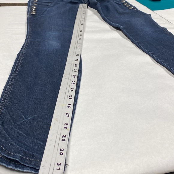 Women’s Express brand denim Jeans Size 2 RARE snaps on side straight leg stylish - Picture 8 of 8